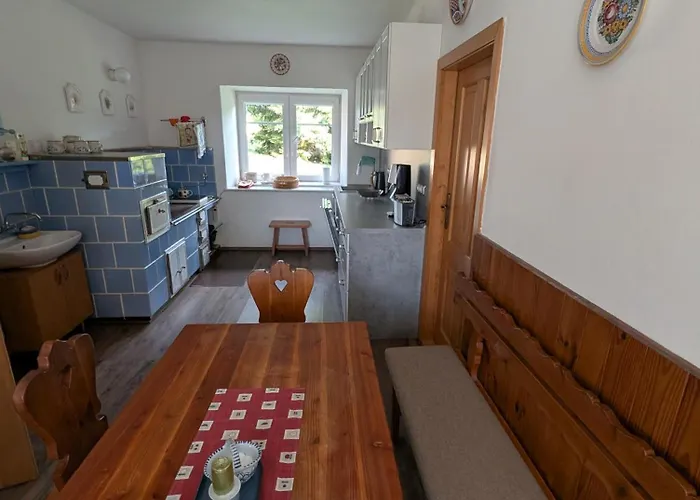 Prostorna V Podkrkonosi Idealni Pro Vetsi Skupiny A Aktivni Dovolenou Po Cely Rok Chalet Mricna
