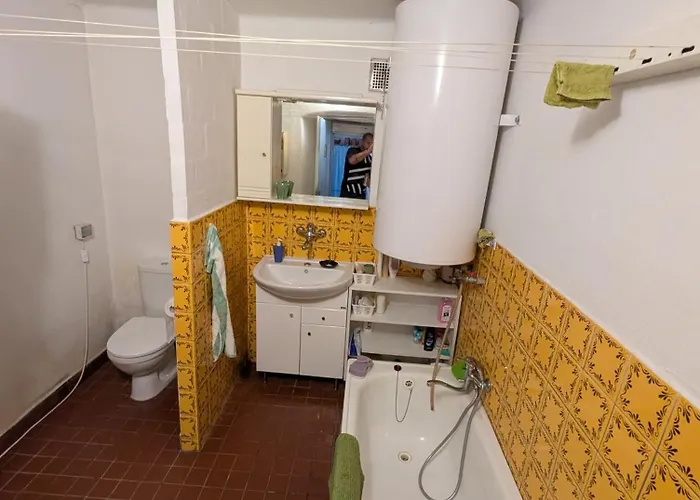 Prostorna V Podkrkonosi Idealni Pro Vetsi Skupiny A Aktivni Dovolenou Po Cely Rok Chalet *