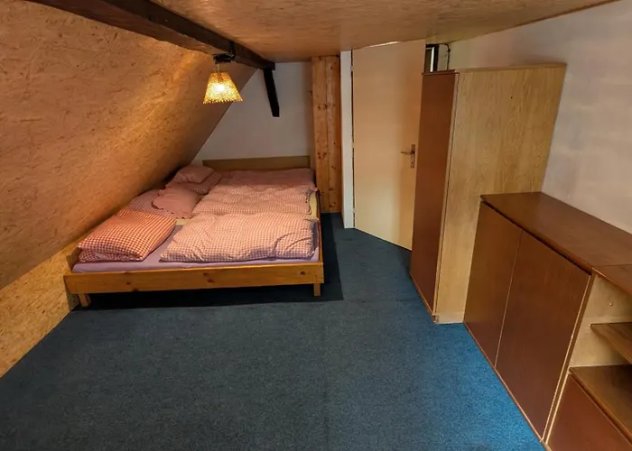 Prostorna V Podkrkonosi Idealni Pro Vetsi Skupiny A Aktivni Dovolenou Po Cely Rok Chalet *